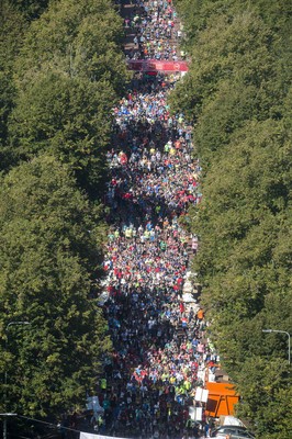 061019 - Run4Wales - Cardiff University Cardiff Half Marathon 2019 - Runners pouring into King Edward VII Avenue at the finish line