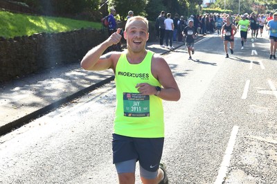 061019 - Cardiff University Cardiff Half Marathon - Runners pass Roath Park Lake