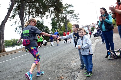 061019 - Cardiff University Cardiff Half Marathon - Runners pass Roath Park Lake