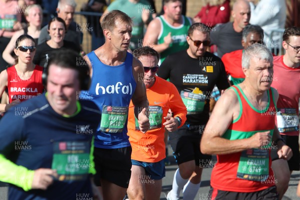 061019 - Cardiff Half Marathon -    Former Wales Rugby international player Dafydd James at the Cardiff Bay Barrage