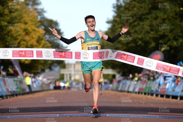 071018 - Cardiff University Cardiff Half Marathon - Jack Rayner of Australia win the Cardiff Half Marathon