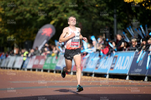 071018 - Cardiff University Cardiff Half Marathon - Martin Clowes of England