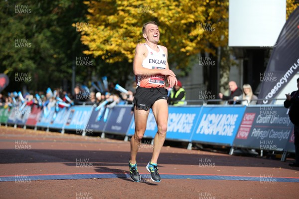 071018 - Cardiff University Cardiff Half Marathon - Matt Cowes of England