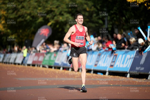 071018 - Cardiff University Cardiff Half Marathon - Jon Hopkins of Wales