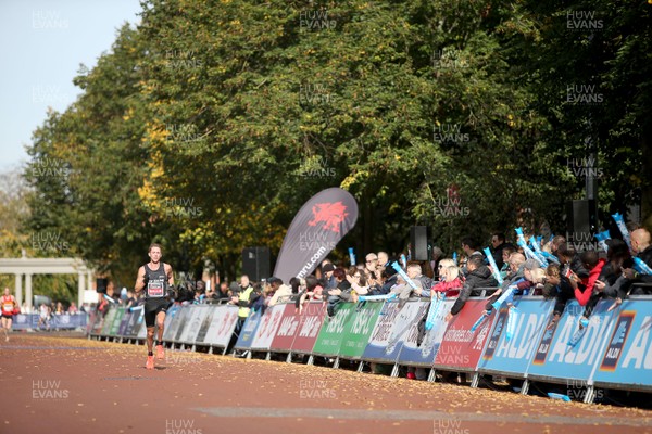071018 - Cardiff University Cardiff Half Marathon - Daniel Wallis of New Zealand