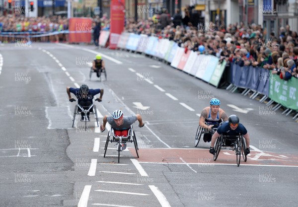 071018 - Cardiff University Cardiff Half Marathon - the start of the wheelchair race