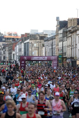 041026 - Run4Wales - Cardiff Half Marathon 2026 - 