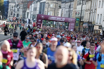 041026 - Run4Wales - Cardiff Half Marathon 2026 - 