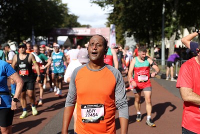 041026 - Run4Wales - Cardiff Half Marathon 2026 - 