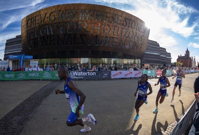 041026 Cardiff Half Marathon - Participants make their way through Cardiff Bay during the 2026 Cardiff Half Marathon