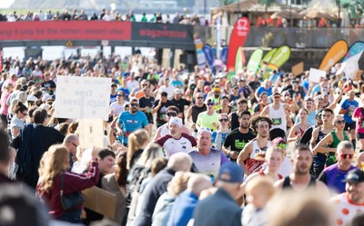 041026 Cardiff Half Marathon - Participants make their way through Cardiff Bay during the 2026 Cardiff Half Marathon