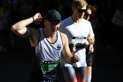 041026 - 2026 Cardiff Half Marathon - Roath Park - 