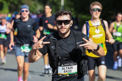 041026 - 2026 Cardiff Half Marathon - Roath Park - 
