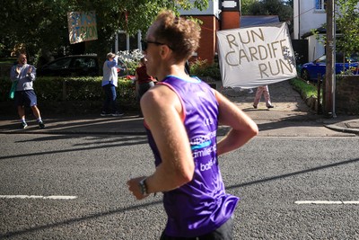 041026 - 2026 Cardiff Half Marathon - Roath Park - 