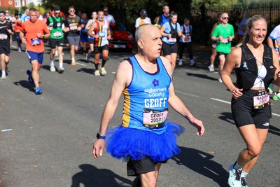 041026 - 2026 Cardiff Half Marathon - Roath Park - 