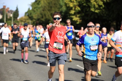 041026 - 2026 Cardiff Half Marathon - Roath Park - 