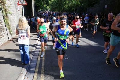 041026 - 2026 Cardiff Half Marathon - Roath Park - 