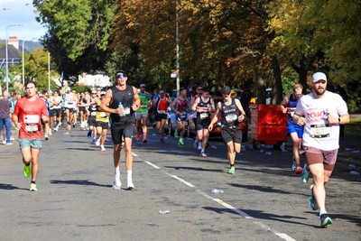 041026 - 2026 Cardiff Half Marathon - Roath Park - 