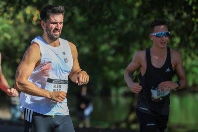 041026 - 2026 Cardiff Half Marathon - Roath Park - 