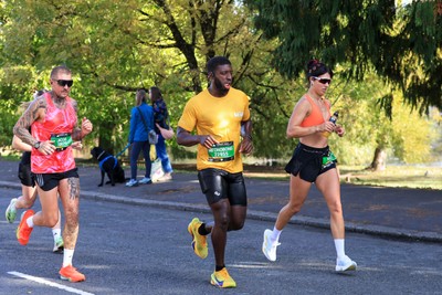 041026 - 2026 Cardiff Half Marathon - Roath Park - 