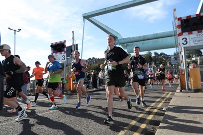 041026 - 2026 Cardiff Half Marathon - Cardiff Bay Barrage 