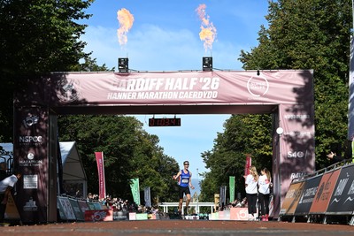 041026 - Cardiff Half Marathon - 