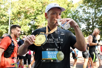 041026 - Cardiff Half Marathon - 