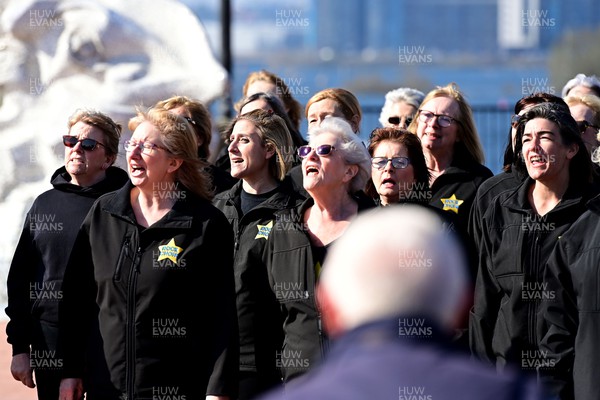 270322 - Cardiff University Cardiff Half Marathon - Rock Choir