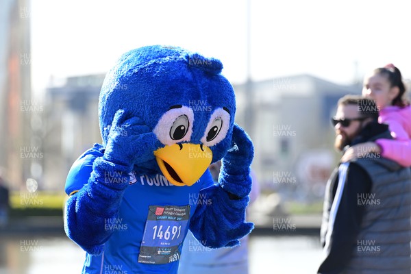 270322 - Cardiff University Cardiff Half Marathon - Cardiff City mascot Bartley the Bluebird running for the Cardiff City Foundation