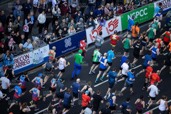 270322 - Cardiff University Cardiff Half Marathon - Mass start on Castle Street