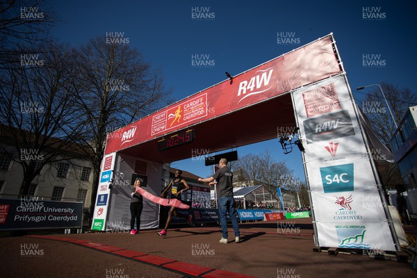 270322 - Cardiff University Cardiff Half Marathon - winner Kadar Omar