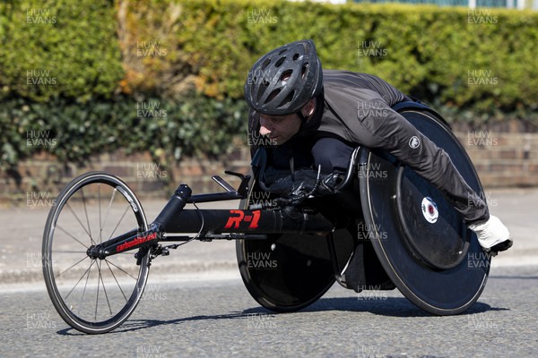 270322 - Cardiff University Cardiff Half Marathon - Wheelchair athletes at Roath Park