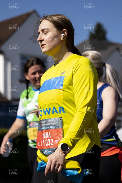 270322 - Cardiff University Cardiff Half Marathon - Ukrainian refugee Inna Gordiienko, who is raising money for aid efforts, at Roath Park