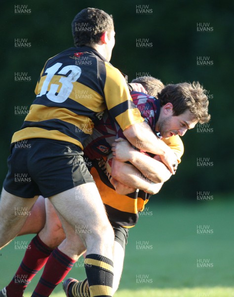 150512 -  Cardiff HSOB v Talywain, SWALEC League Div 4 East  -  Cardiff HSOB take on Talywain (black and yellow) in the Division 4 East title deciding match