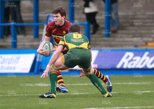 211213 Cardiff Metropolitan RFC v Bridgend Athletic RFC - Swalec Championhip -Owen Thomas of Cardiff Met takes on Sean Williams of Bridgend Athletic