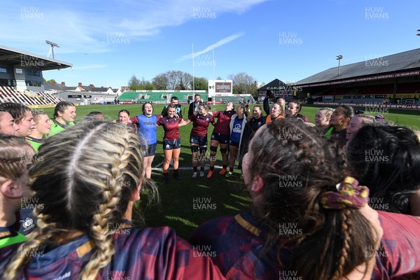 160425 - Cardiff Met Women v Loughborough University Women - Women’s BUCS Super Rugby Milk Championship Final - Cardiff Met huddle at full time