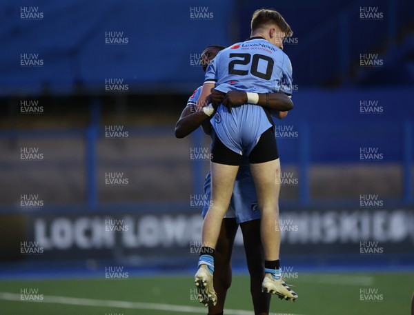 040522 - Cardiff North U16 v Cardiff South U16, Regional Age Grade Championship - Matthew Bridge of Cardiff South is congratulated by Blessing Kilonda of Cardiff South after scoring try