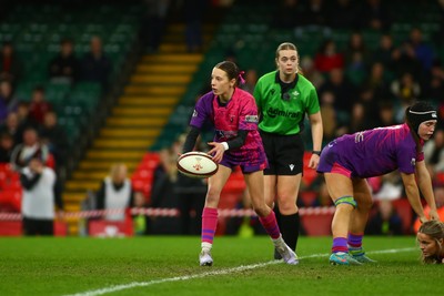 061225 - Cardiff Quins v Gwylliad Meirionnydd - WRU Girls U18 Hub Final - Cardiff Quins (Pink) take on Gwylliad Meirionnydd