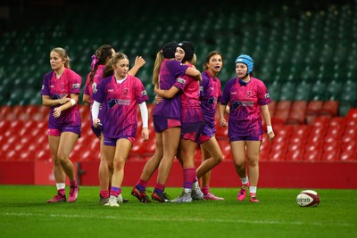 061225 - Cardiff Quins v Gwylliad Meirionnydd - WRU Girls U18 Hub Final - Cardiff Quins (Pink) take on Gwylliad Meirionnydd