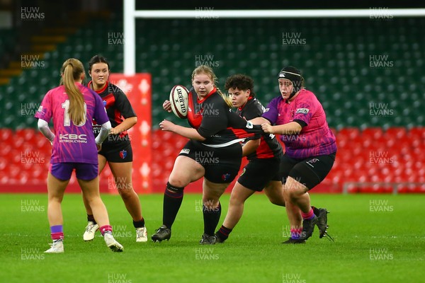 061225 - Cardiff Quins v Gwylliad Meirionnydd - WRU Girls U18 Hub Final - Cardiff Quins (Pink) take on Gwylliad Meirionnydd