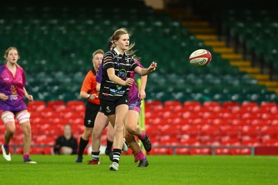 061225 - Cardiff Quins v Nelson Belles - WRU Girls U16 Hub Final - Cardiff Quins (Pink) take on Nelson Belles (Black) 