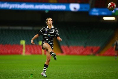 061225 - Cardiff Quins v Nelson Belles - WRU Girls U16 Hub Final - Cardiff Quins (Pink) take on Nelson Belles (Black) 