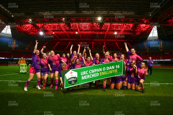 061225 - Cardiff Quins v Nelson Belles - WRU Girls U16 Hub Final - Cardiff Quins celebrate winning the Cup