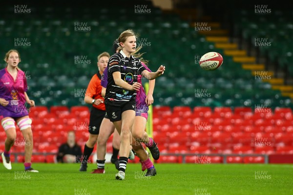 061225 - Cardiff Quins v Nelson Belles - WRU Girls U16 Hub Final - Cardiff Quins (Pink) take on Nelson Belles (Black) 
