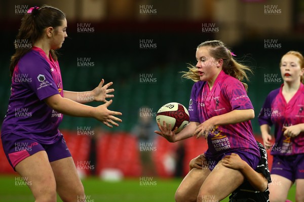 061225 - Cardiff Quins v Nelson Belles - WRU Girls U16 Hub Final - Cardiff Quins (Pink) take on Nelson Belles (Black) 