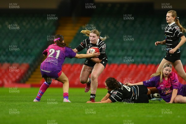 061225 - Cardiff Quins v Nelson Belles - WRU Girls U16 Hub Final - Cardiff Quins (Pink) take on Nelson Belles (Black) 