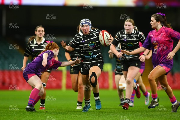 061225 - Cardiff Quins v Nelson Belles - WRU Girls U16 Hub Final - Cardiff Quins (Pink) take on Nelson Belles (Black) 