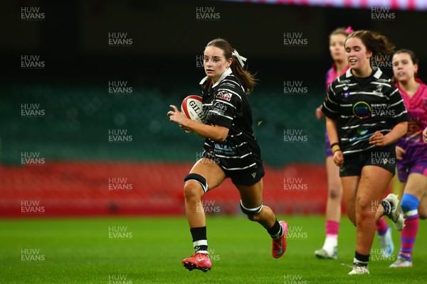 061225 - Cardiff Quins v Nelson Belles - WRU Girls U16 Hub Final - Cardiff Quins (Pink) take on Nelson Belles (Black) 