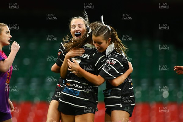 061225 - Cardiff Quins v Nelson Belles - WRU Girls U16 Hub Final - Cardiff Quins (Pink) take on Nelson Belles (Black) 