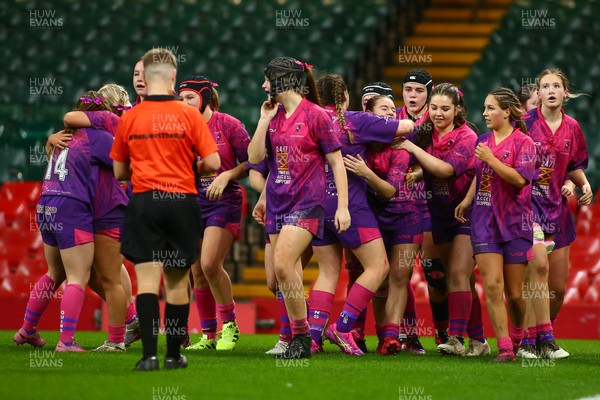 061225 - Cardiff Quins v Nelson Belles - WRU Girls U16 Hub Final - Cardiff Quins (Pink) take on Nelson Belles (Black) 